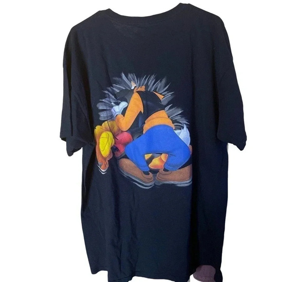 DISNEY XL BLACK TEE WITH MICKEY AND GANG - Picture 2 of 2